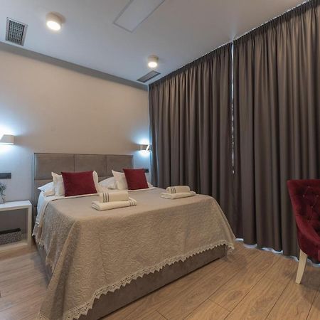 Sky & Sun Luxury Rooms With Private Parking In The Garage Zadar Eksteriør bilde