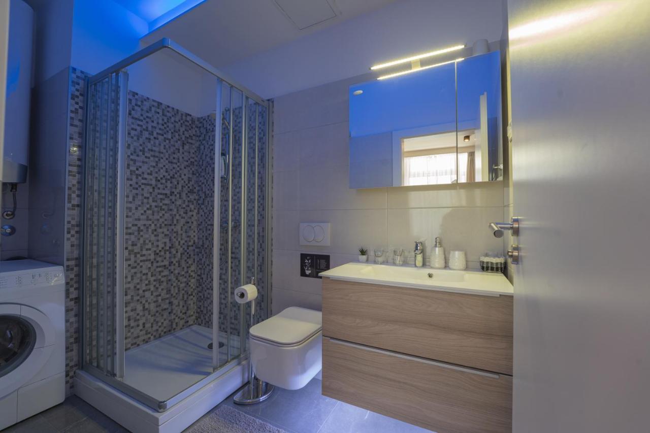 Sky & Sun Luxury Rooms With Private Parking In The Garage Zadar Eksteriør bilde