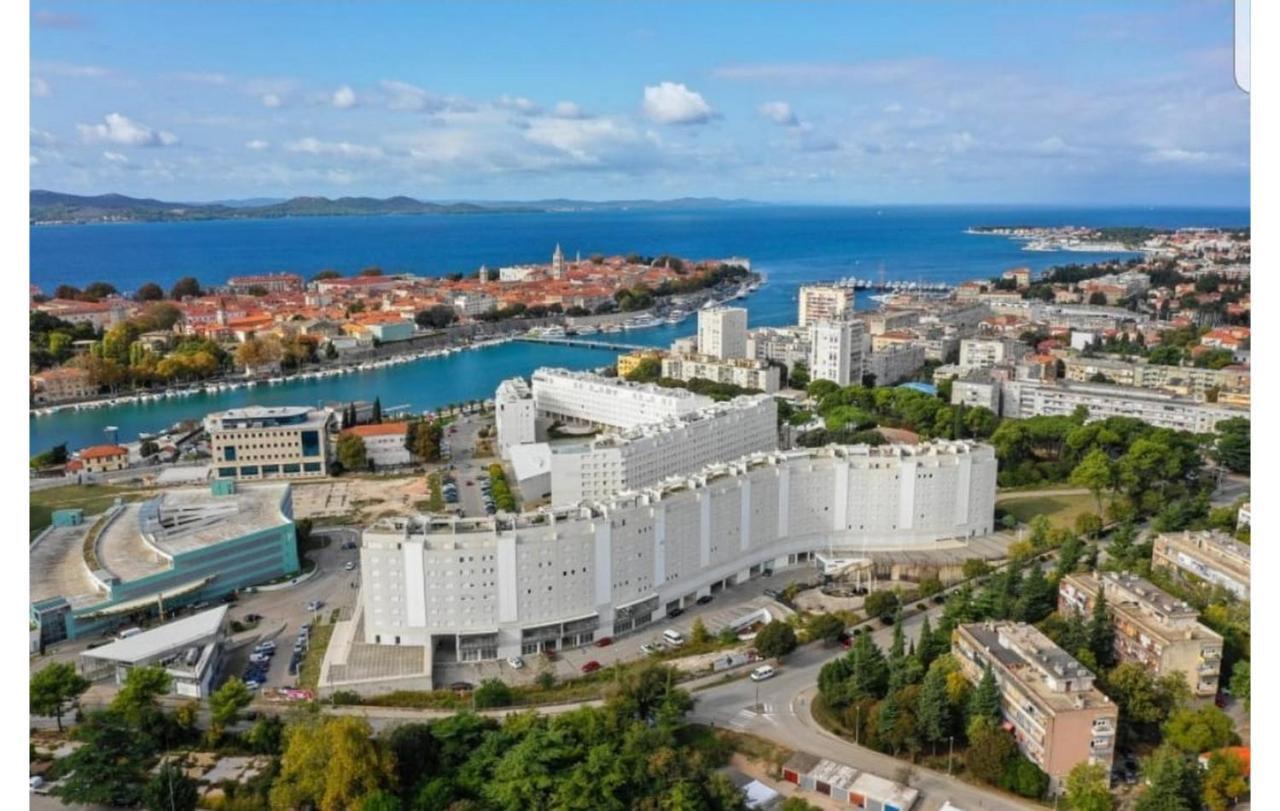 Sky & Sun Luxury Rooms With Private Parking In The Garage Zadar Eksteriør bilde
